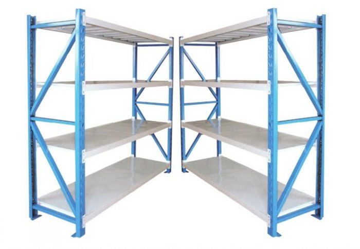 Medium-sized shelf